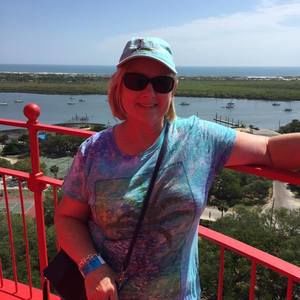 Meet your Posher, Gloria